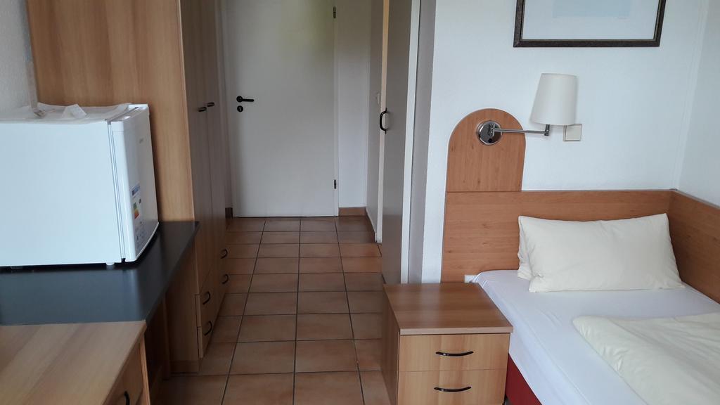 Hotel La Cascina Wennigsen Kültér fotó